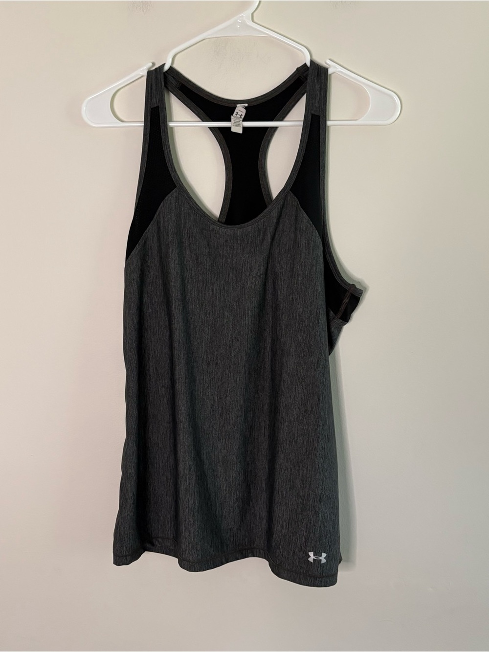 Under Armour Women’s Large Grey Athletic Tank Top Lightweight Gym Heatgear